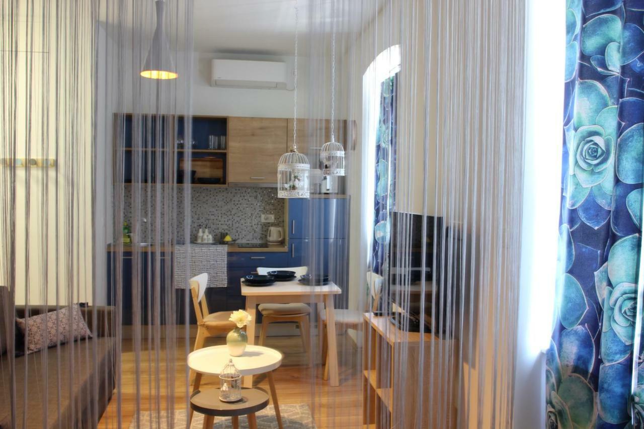 Cozy Apartment In Center Of Rijeka Exteriör bild