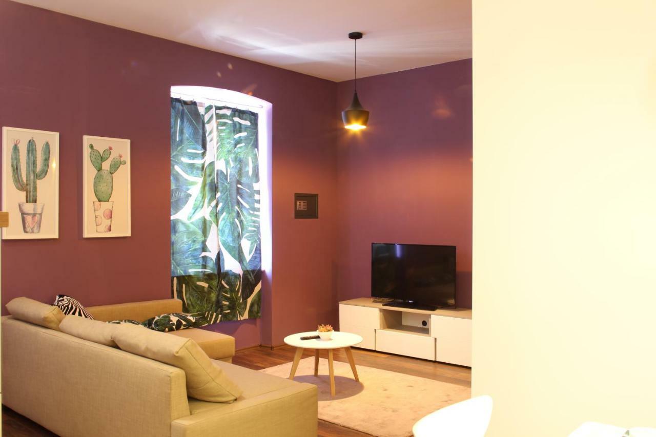 Cozy Apartment In Center Of Rijeka Exteriör bild